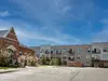 Apartment rental agency